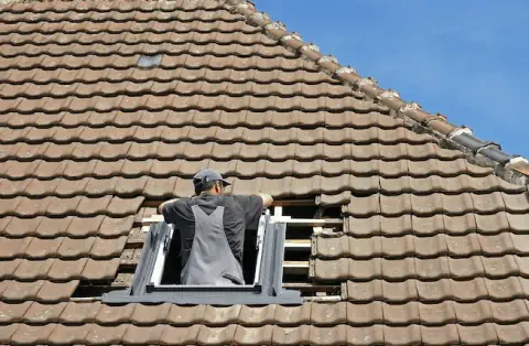 Pose de velux - Val-d'Oire-et-Gartempe 
